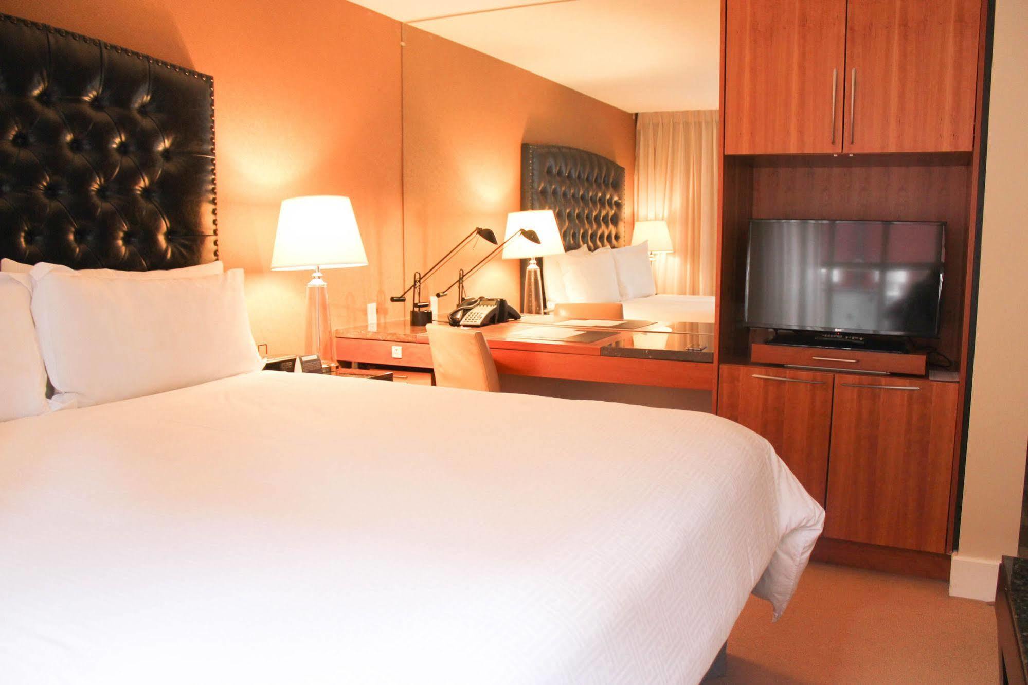 Hotel Teatro Denver Luaran gambar